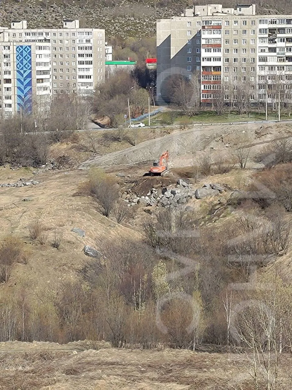 По данным публичной кадастровой карты, на Достоевского в Мурманске начали подготовительные работы для строительства частных домов высотой от одного до трёх этажей.