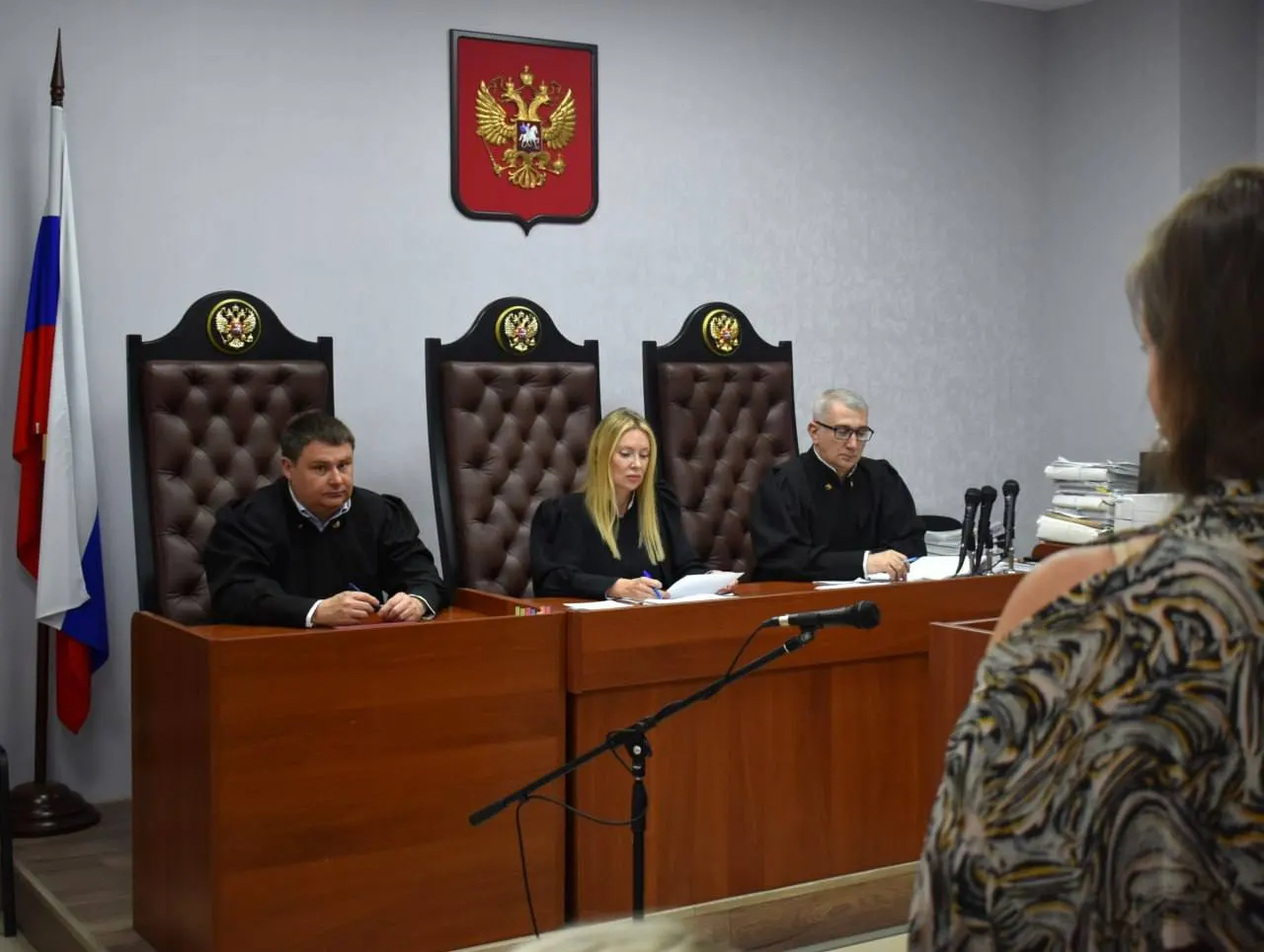 Суд посчитал, что требования застройщика были направлены на возврат уже переданных дольщикам активов, а не на восстановление их имущественных прав.