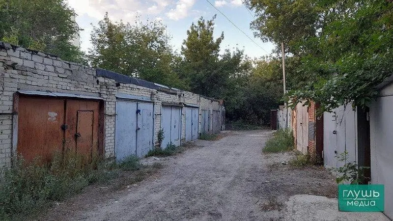 Госдума продлила упрощённую процедуру оформления земель под гаражами и самих гаражей: срок перенесён с 1 сентября 2026 года на 1 сентября 2031 года. За время действия амнистии зарегистрировали около 746 тыс. объектов; ожидается ещё примерно полмиллиона оформлений.