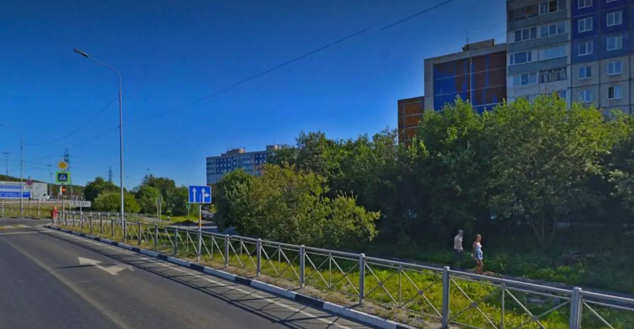 В Мурманске запланировано строительство нового жилого района на улице Шабалина общей площадью около 74 тыс. кв. м. Работы и продажи жилья планируют начать в ближайшие 2–3 месяца; проект рассчитан на пять этапов и предполагает внедрение энергоэффективных решений и создание рабочих мест.