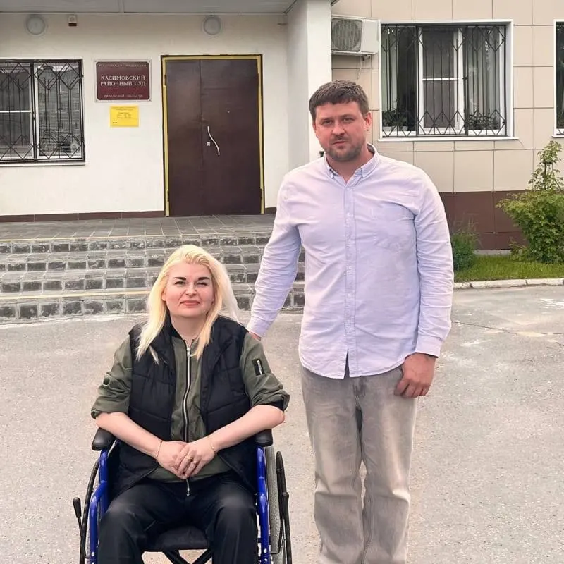 Суд обязал заменить непригодную для маломобильной женщины квартиру на равнозначную в доме с доступной средой. Это первый подобный прецедент в Рязанской области.